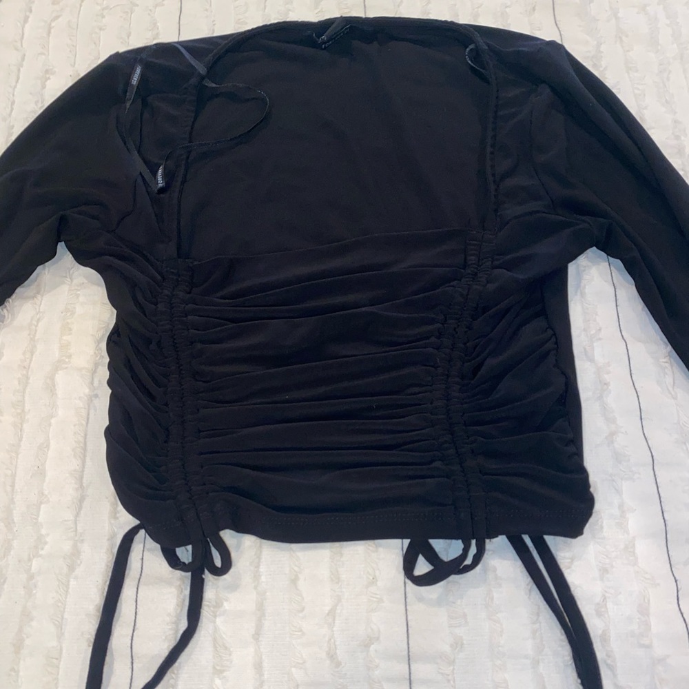 Forever 21 Black Long Sleeve Crop top